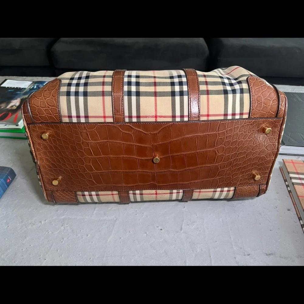 NewBurberry Check & alligator Leather Duffle Bag – Preowned, Excellent Condition